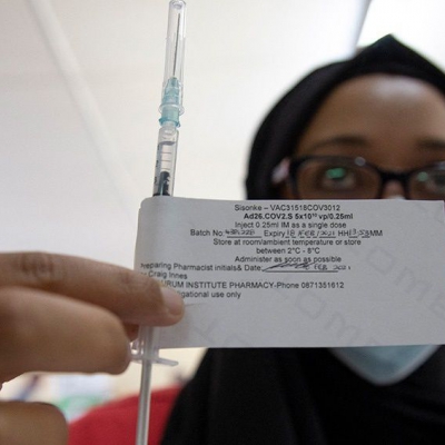 Los países centrales discuten un plan de vacunación para África