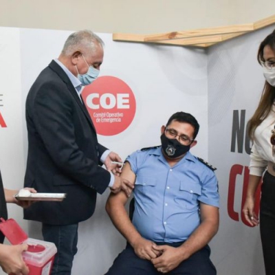 Avanza la vacunación al personal de las fuerzas de seguridad