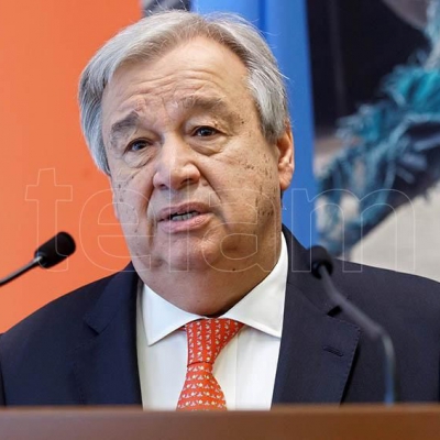 El jefe de la ONU criticó a los países desarrollados por acaparar vacunas
