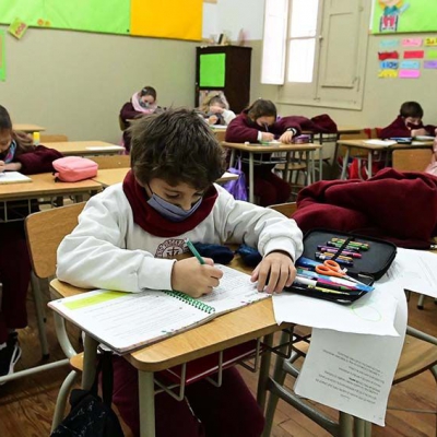 Los alumnos deberán aprobar el 70 por ciento de los contenidos para pasar de año