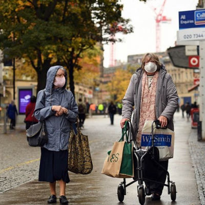 El avance de la variante Ómicron ensombrece otra vez la despedida del año