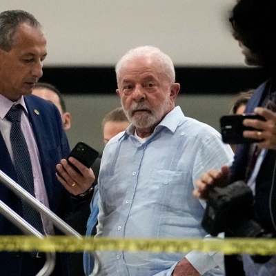 Lula retira a los militares el control de los servicios brasileños de inteligencia