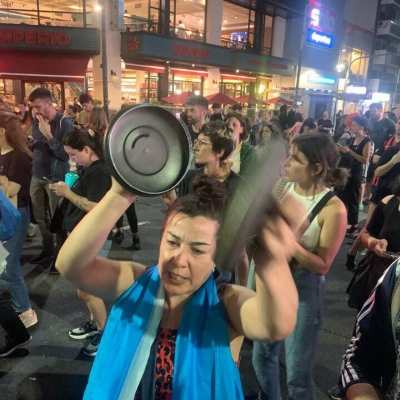 Cacerolazo contra Milei