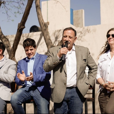 El gobernador Quintela entregó 44 nuevos hogares en Sanagasta