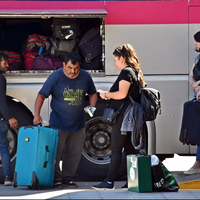 Habrá refuerzo en colectivos de larga distancia por el fin de semana largo