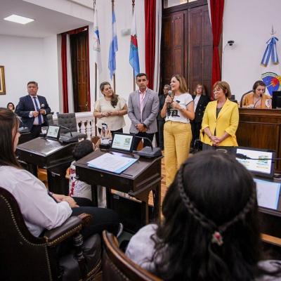 Tere Madera pidió a las juventudes que no abandonen sus sueños