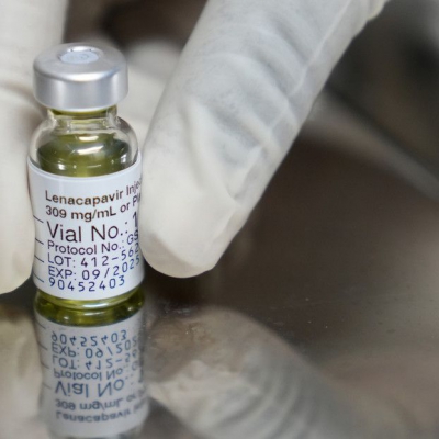 Eficacia del 99 %: dan con un fármaco capaz de prevenir el VIH con dos inyecciones al año