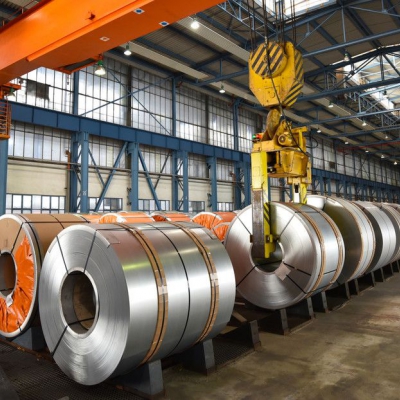 Trump impone aranceles del 25 % sobre el acero y el aluminio