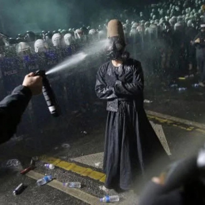 La UE insta a Turquía a que respete los principios de la democracia