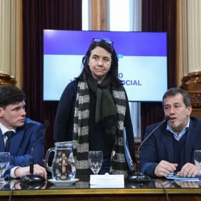 Senado: UP logró torcer la resistencia de LLA y aliados y se dictaminaron los proyectos sobre jubilaciones
