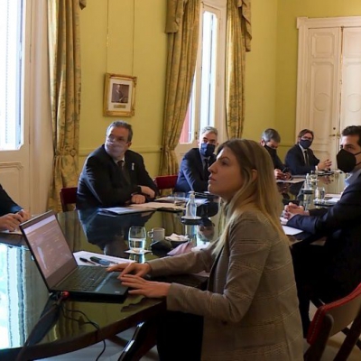 Transporte comienza a trabajar para retomar los vuelos regulares el fin de semana