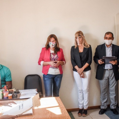 Realizaron apertura de sobres para licitación de obra de puesta en valor de plaza 25 de Mayo