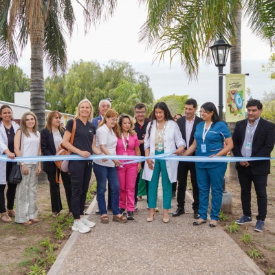 Se inauguró un vacunatorio en el Hospital de la Madre y el Niño